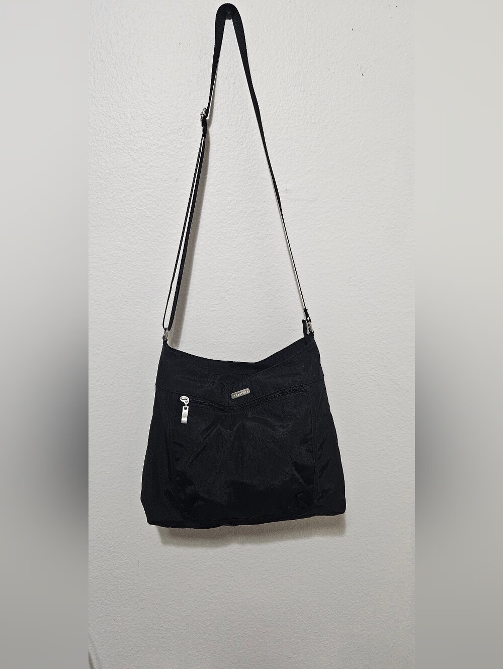 Baggallini Black Lightweight Crossbody Bag